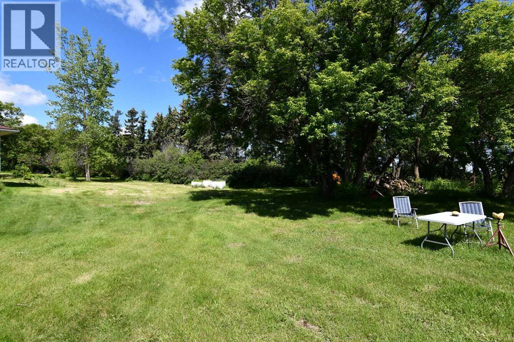 Listing photo – 45563 Range Road 161, Rural Flagstaff County