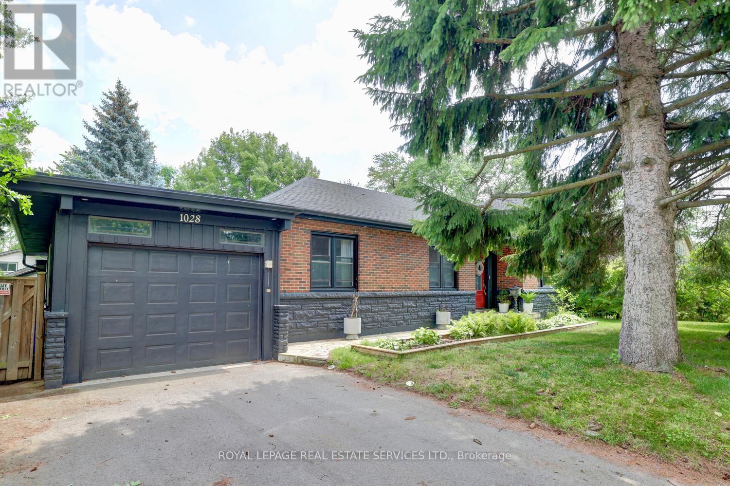 1028 CEDAR AVENUE - 1
