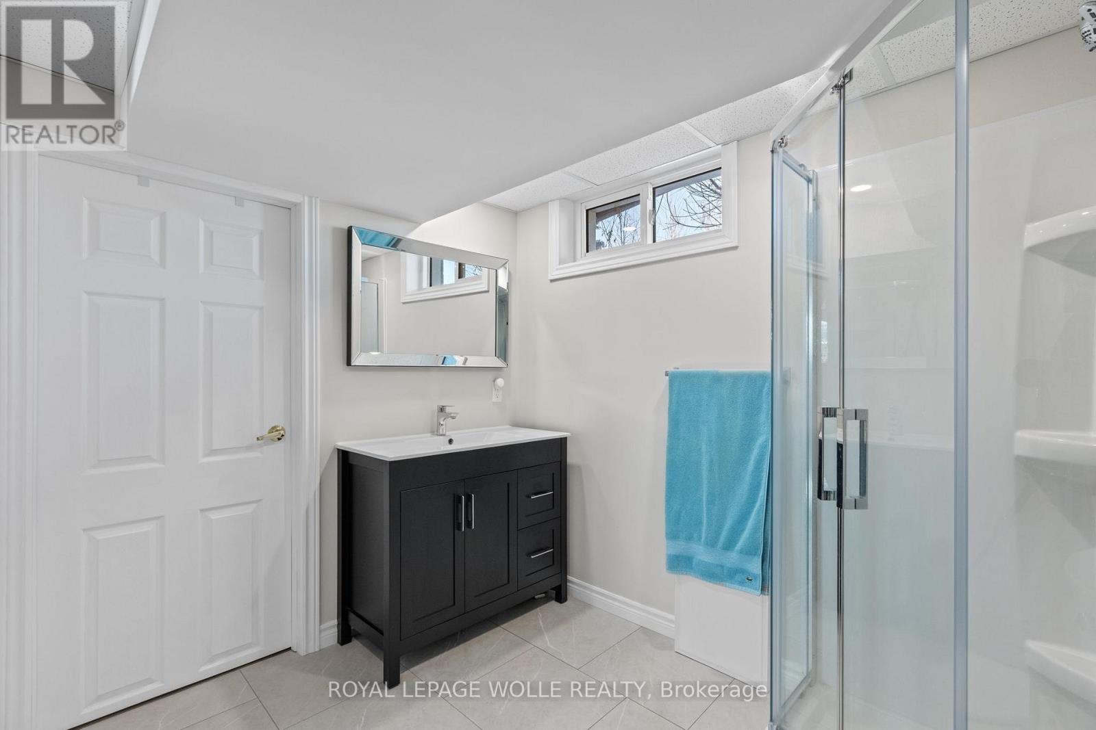 218 ARRIS CRESCENT - 38