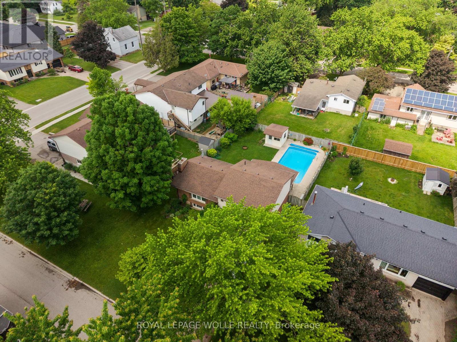 218 ARRIS CRESCENT - 41