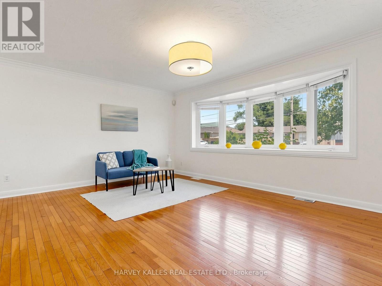 87 COMBE AVENUE - 5