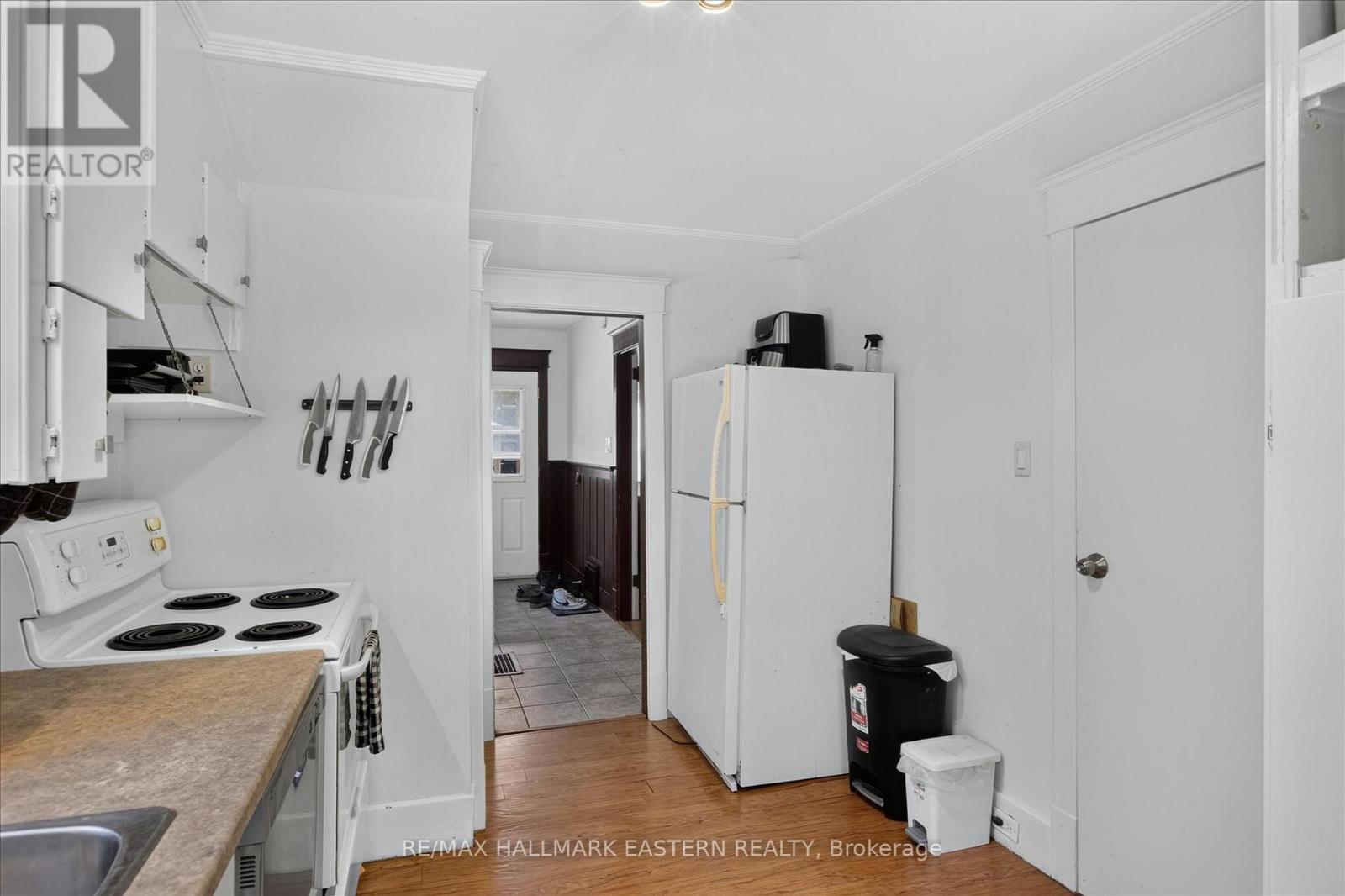 226 MCDONNEL STREET - 12