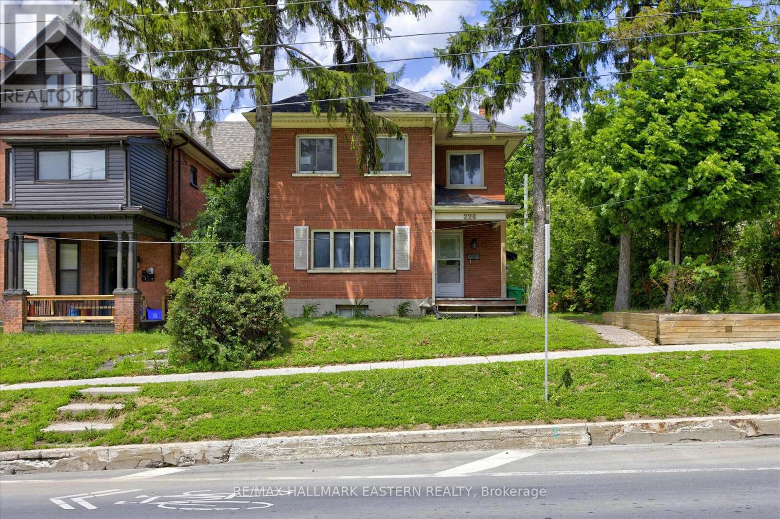 226 MCDONNEL STREET - 2