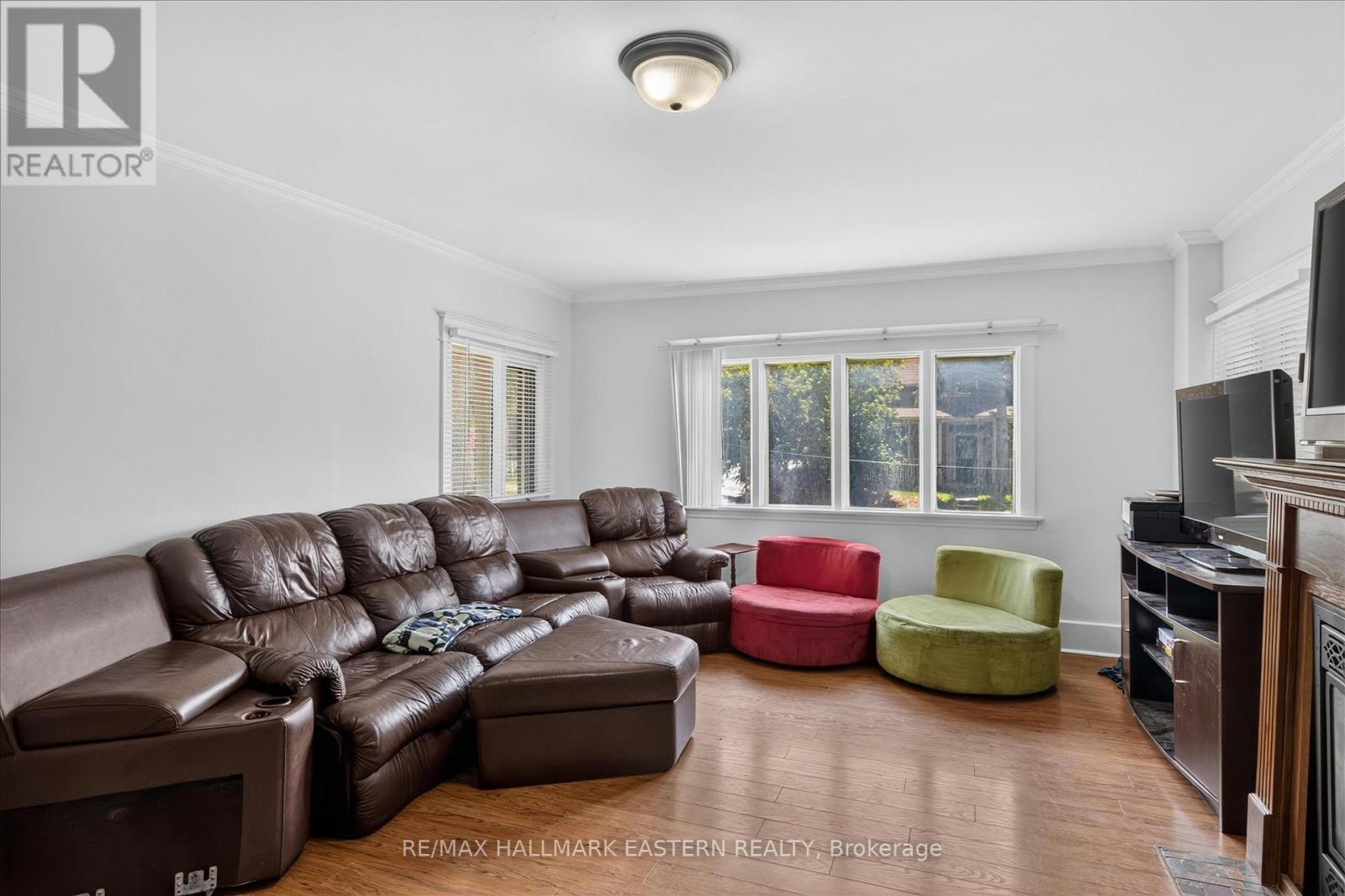 226 MCDONNEL STREET - 5