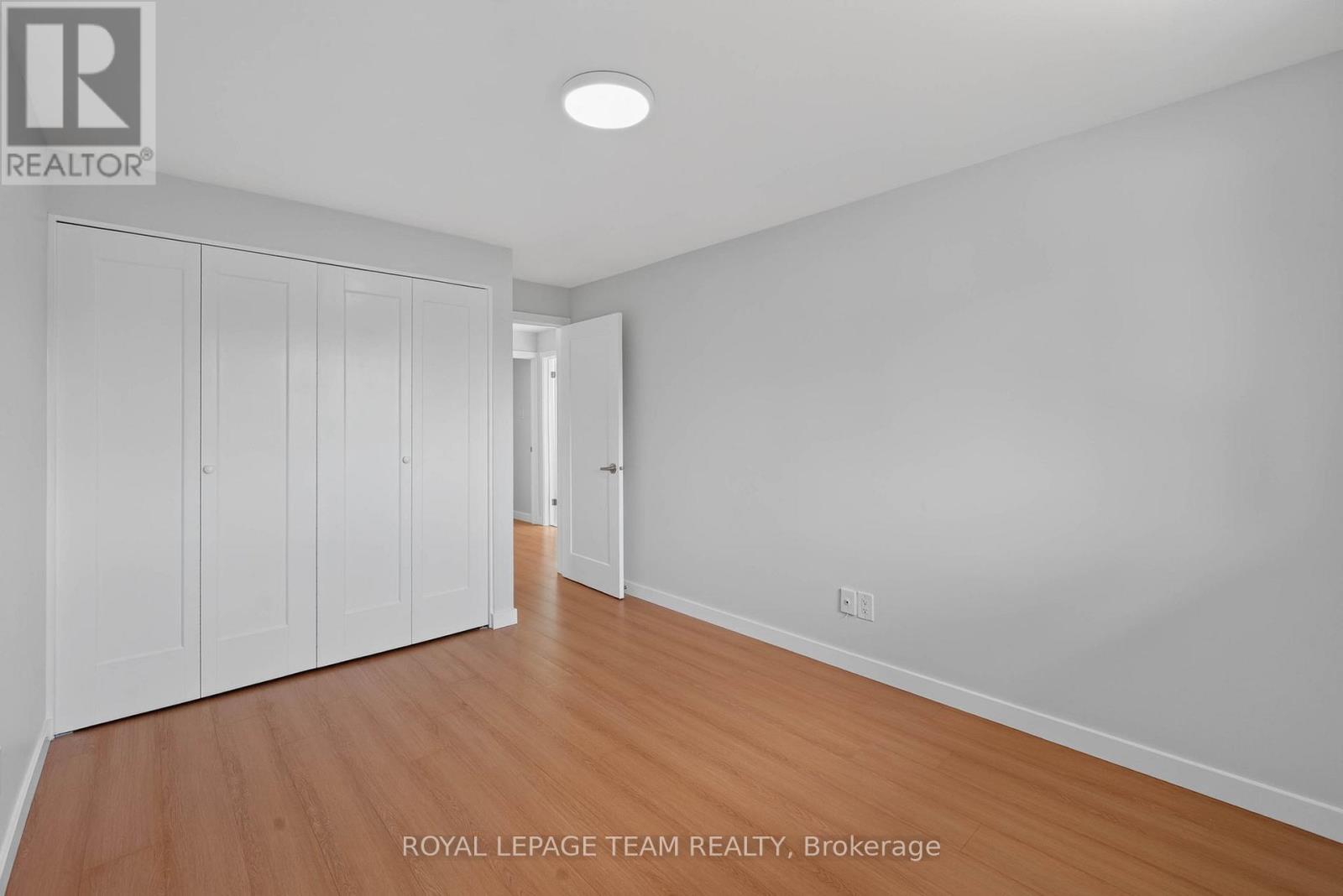 5 Bed, 2 Bath House for Sale in Ottawa – 64 MULVAGH AVENUE, Ottawa – MLS# X13523262 - Image 27