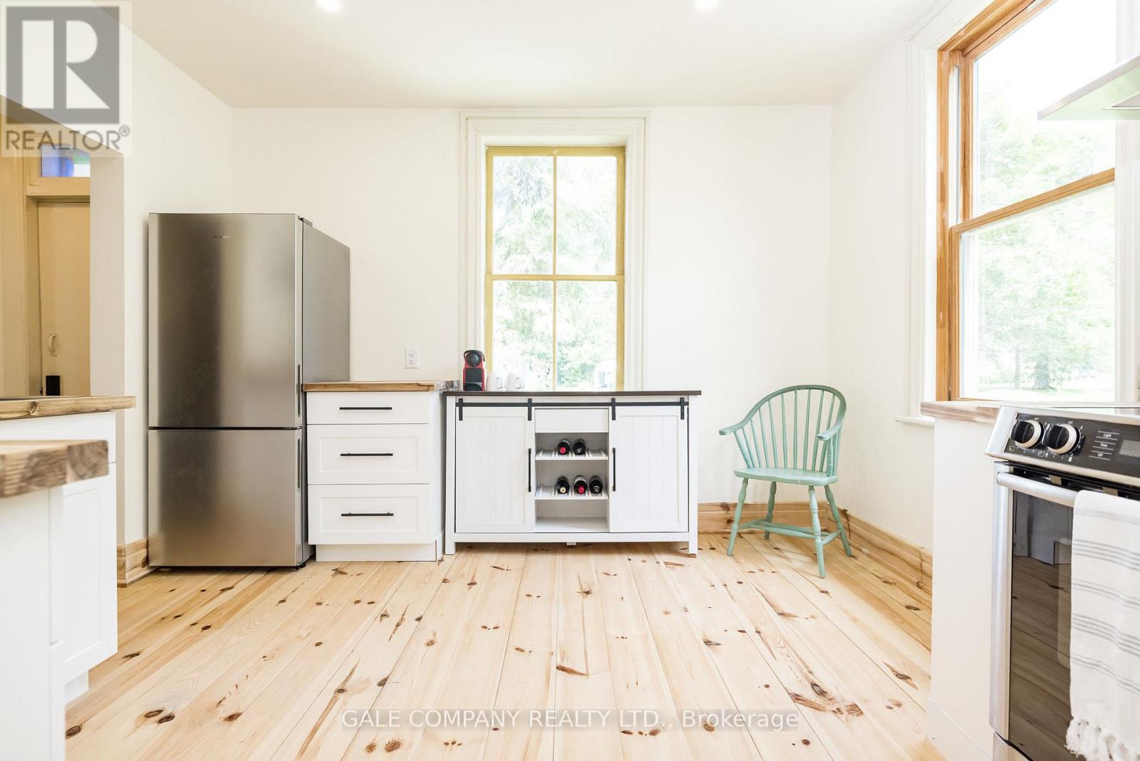 236 BLAKENEY ROAD - Image 13