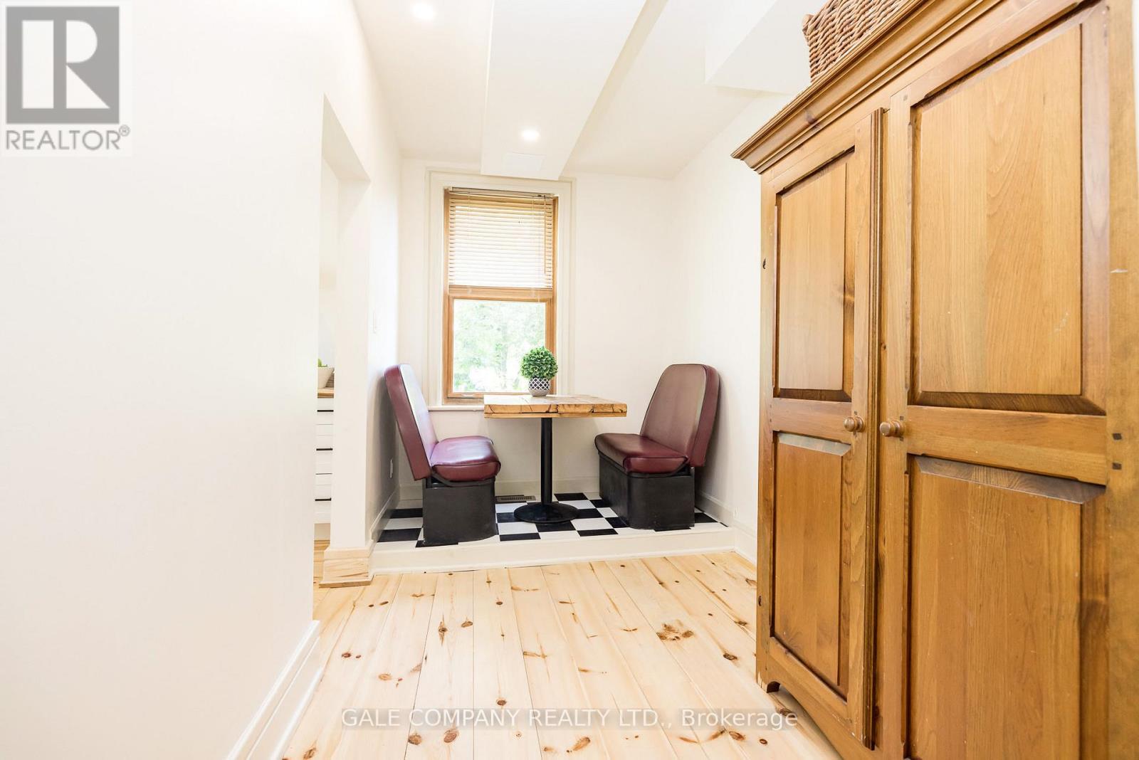 236 BLAKENEY ROAD - Image 14