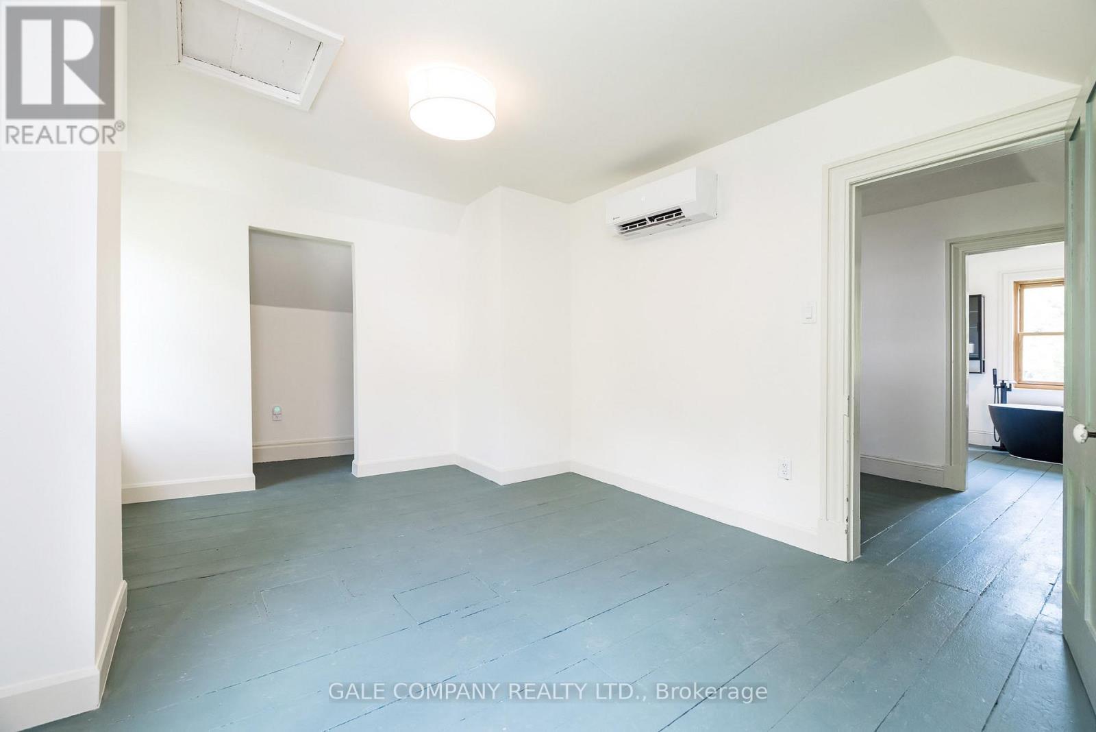 236 BLAKENEY ROAD - Image 21
