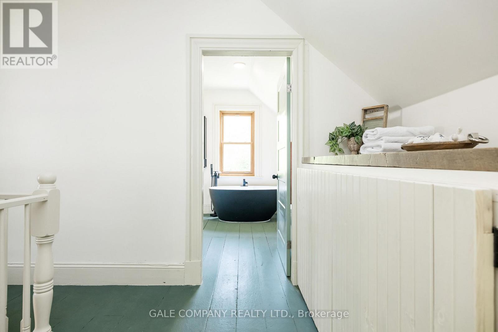 236 BLAKENEY ROAD - Image 23
