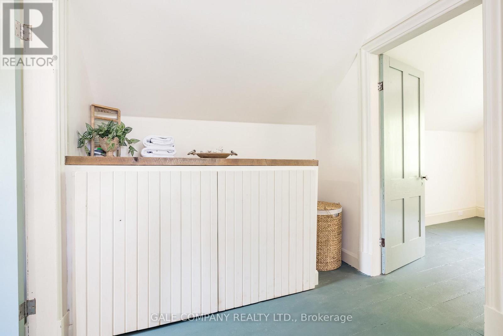 236 BLAKENEY ROAD - Image 29