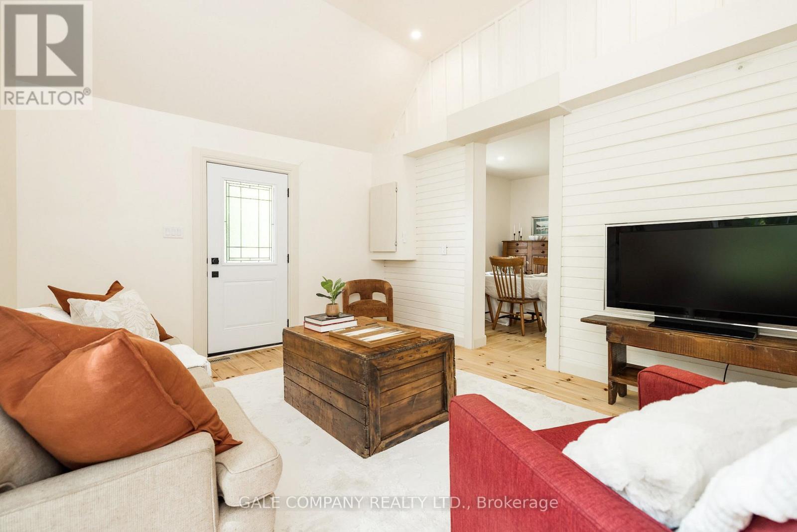 236 BLAKENEY ROAD - Image 8