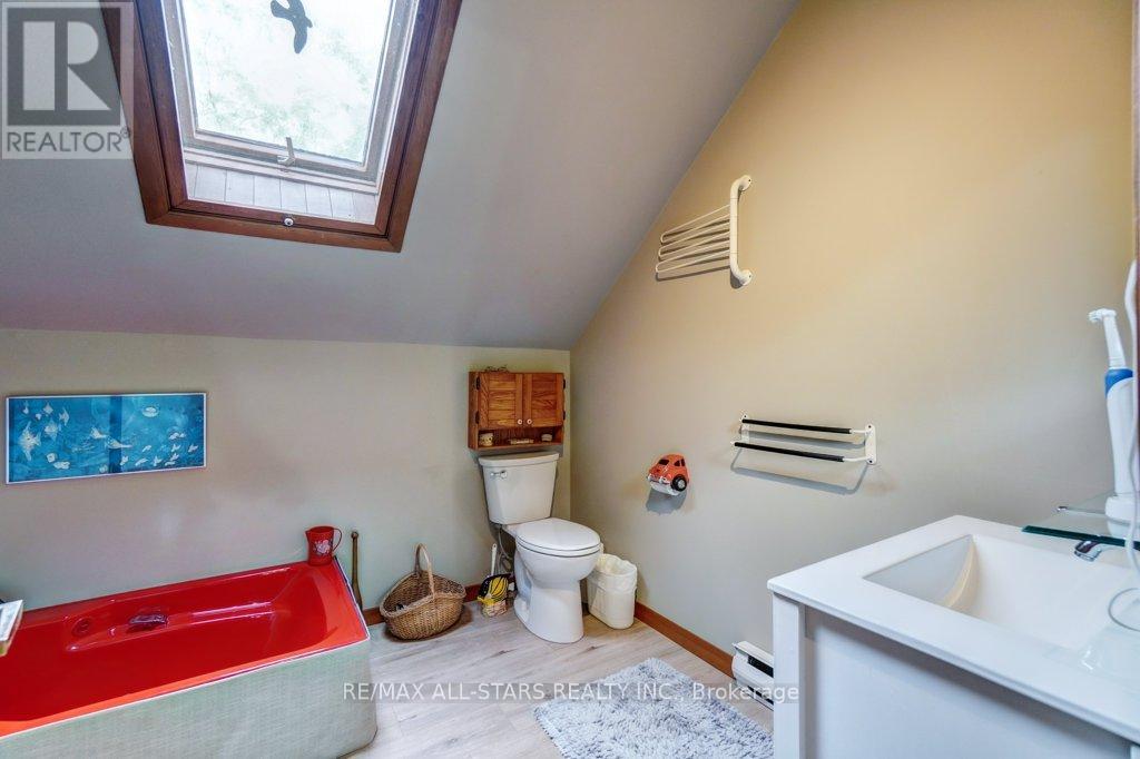 9388 RAVENSHOE ROAD - Image 27