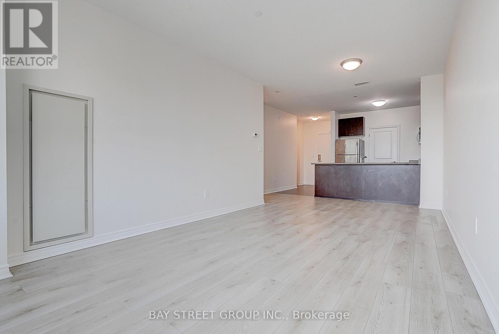 #405 7400 MARKHAM ROAD - 11