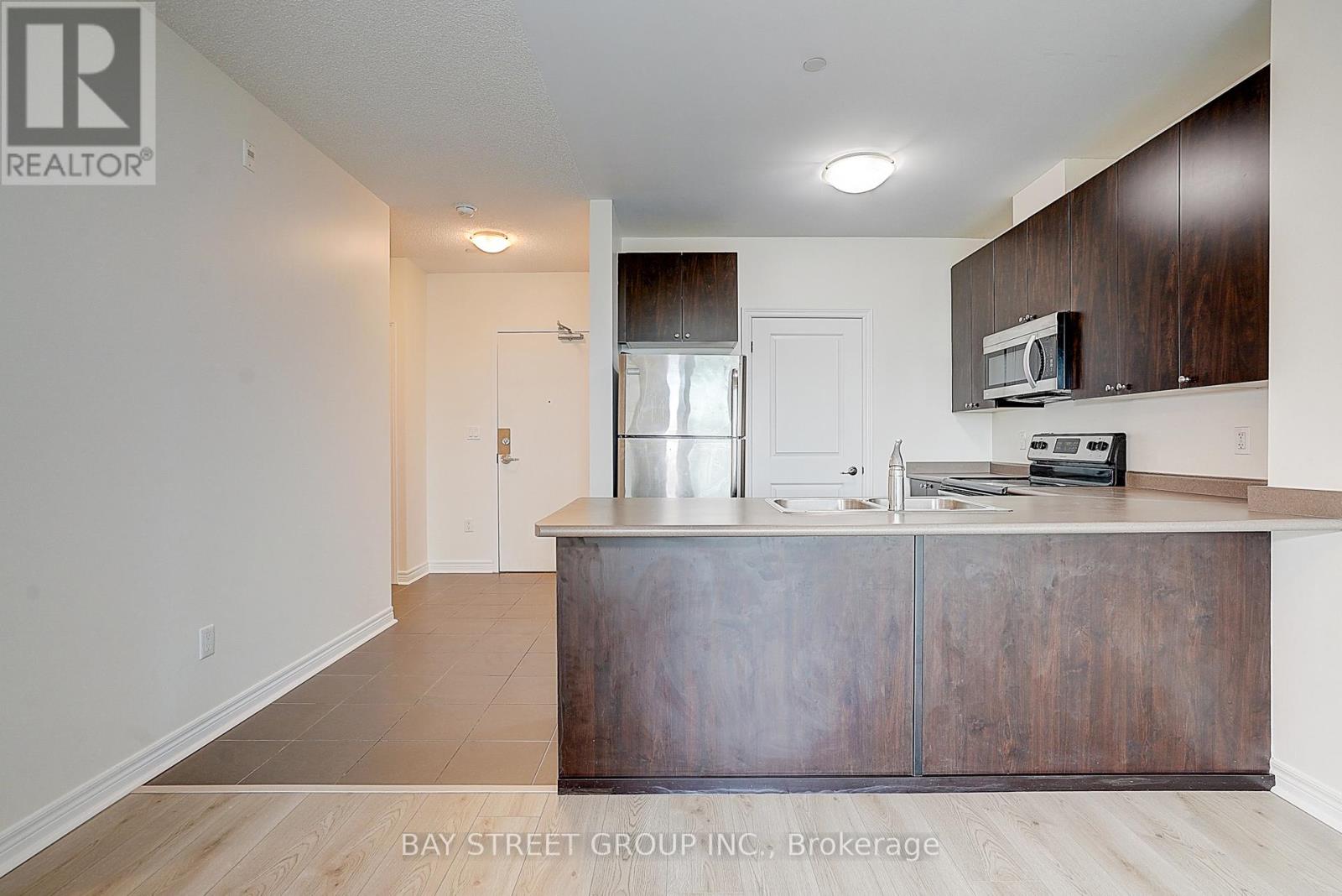 #405 7400 MARKHAM ROAD - 8