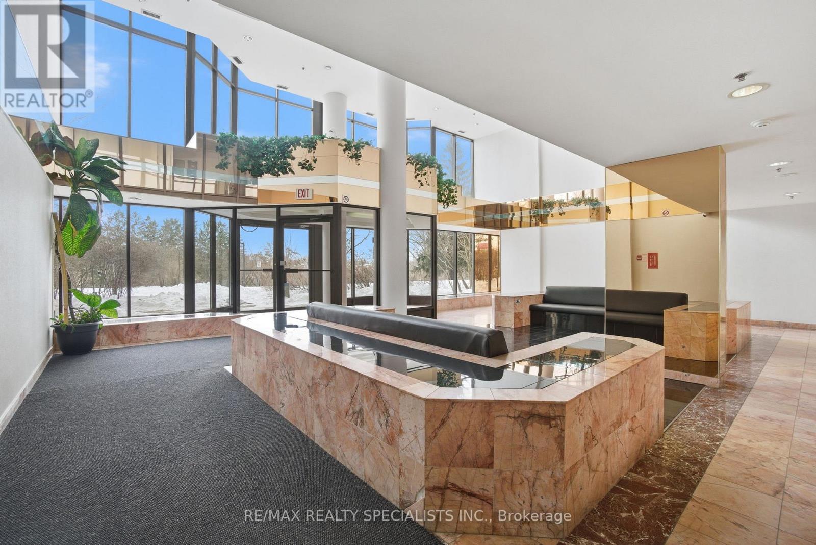 #1707 1 ROWNTREE ROAD - 6