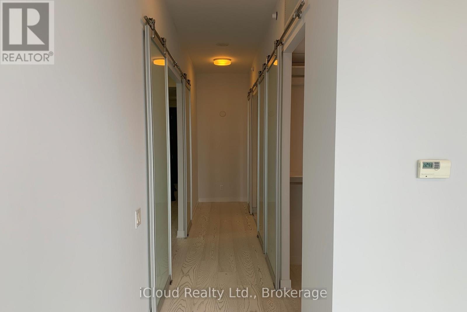 #PH-3103 90 PARK LAWN S - 13