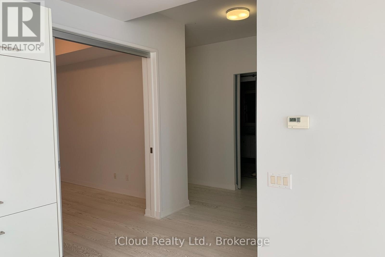 #PH-3103 90 PARK LAWN S - 29