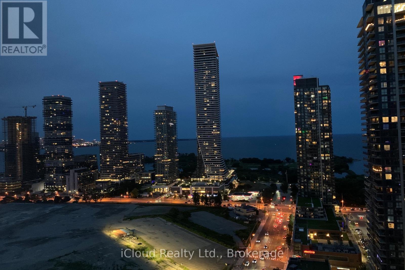 #PH-3103 90 PARK LAWN S - 5