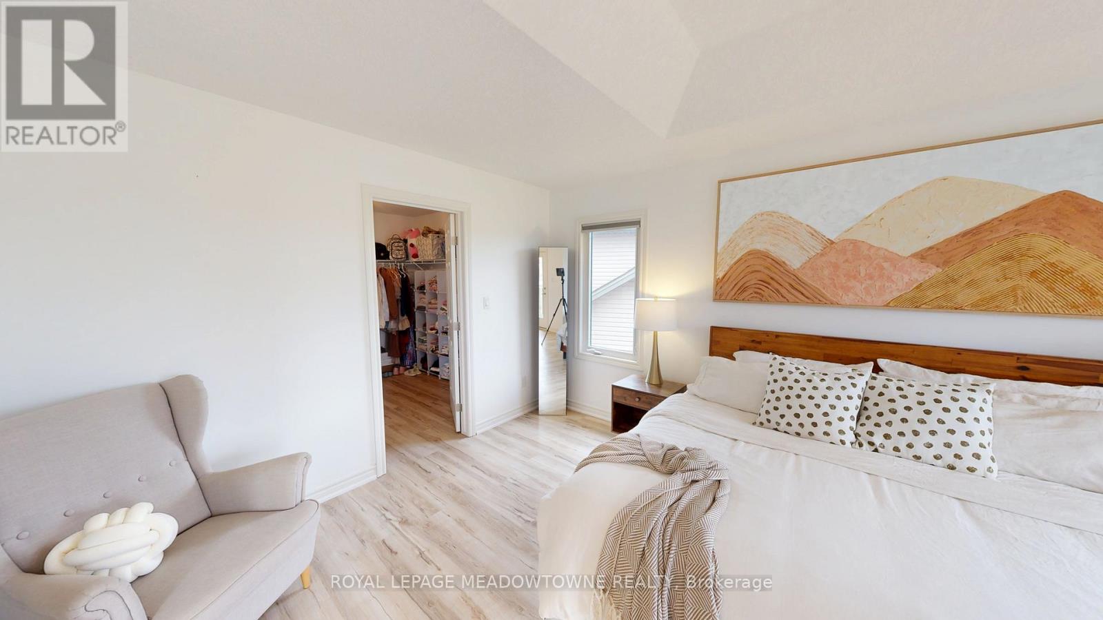 30 JACKLIN COURT - 19