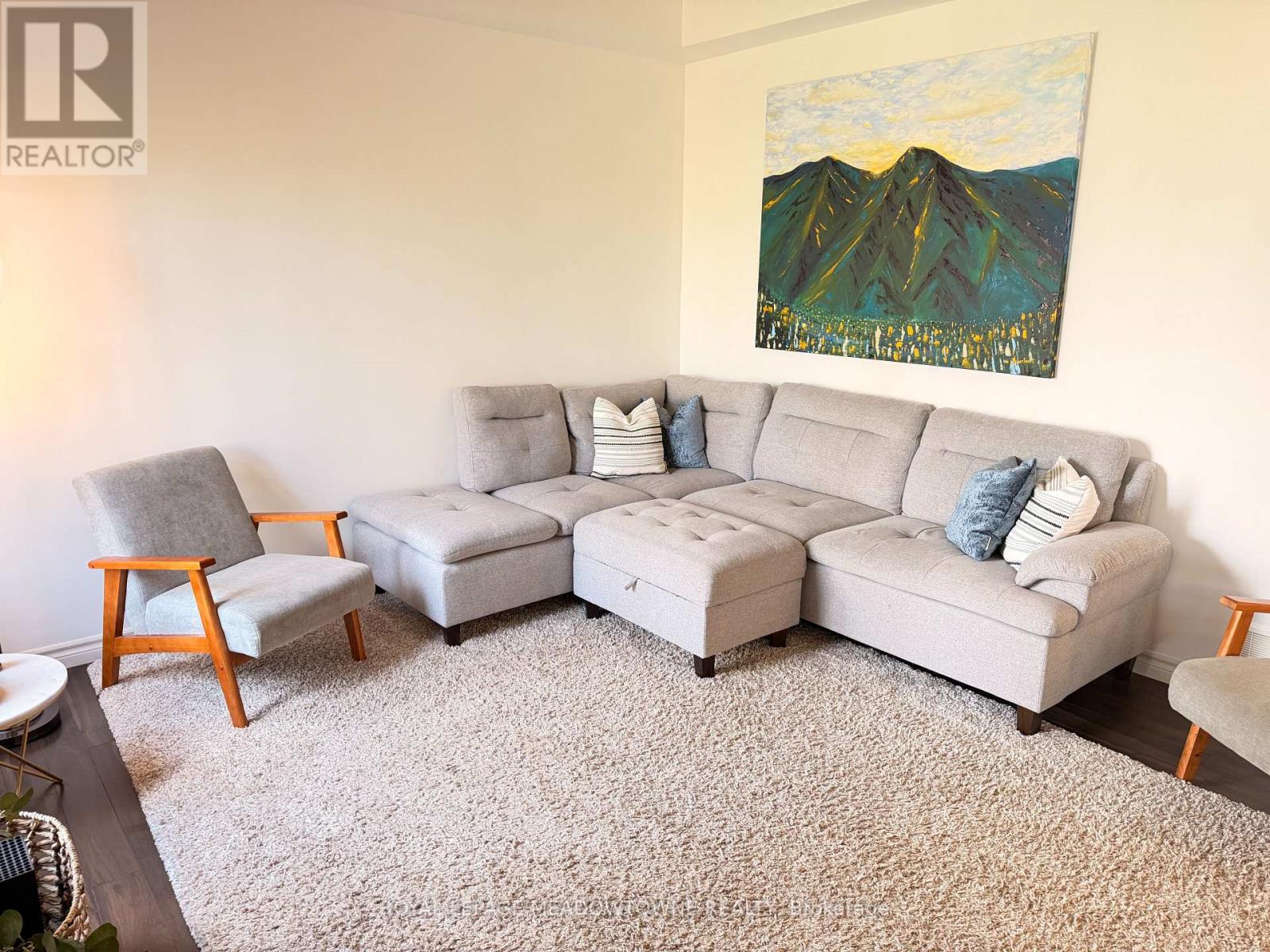 30 JACKLIN COURT - 38
