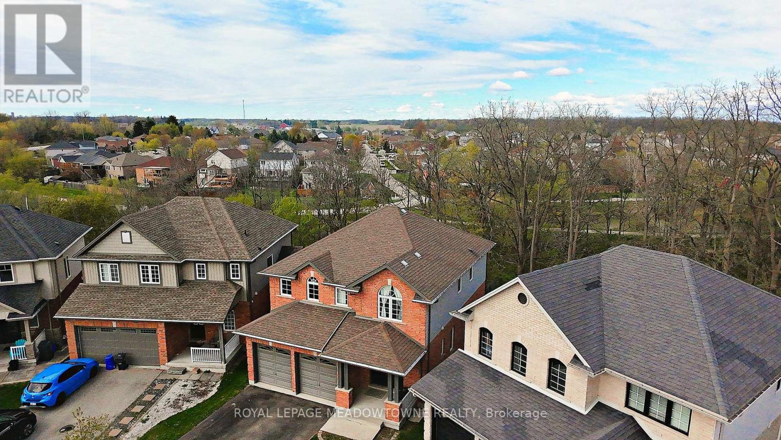 30 JACKLIN COURT - 46