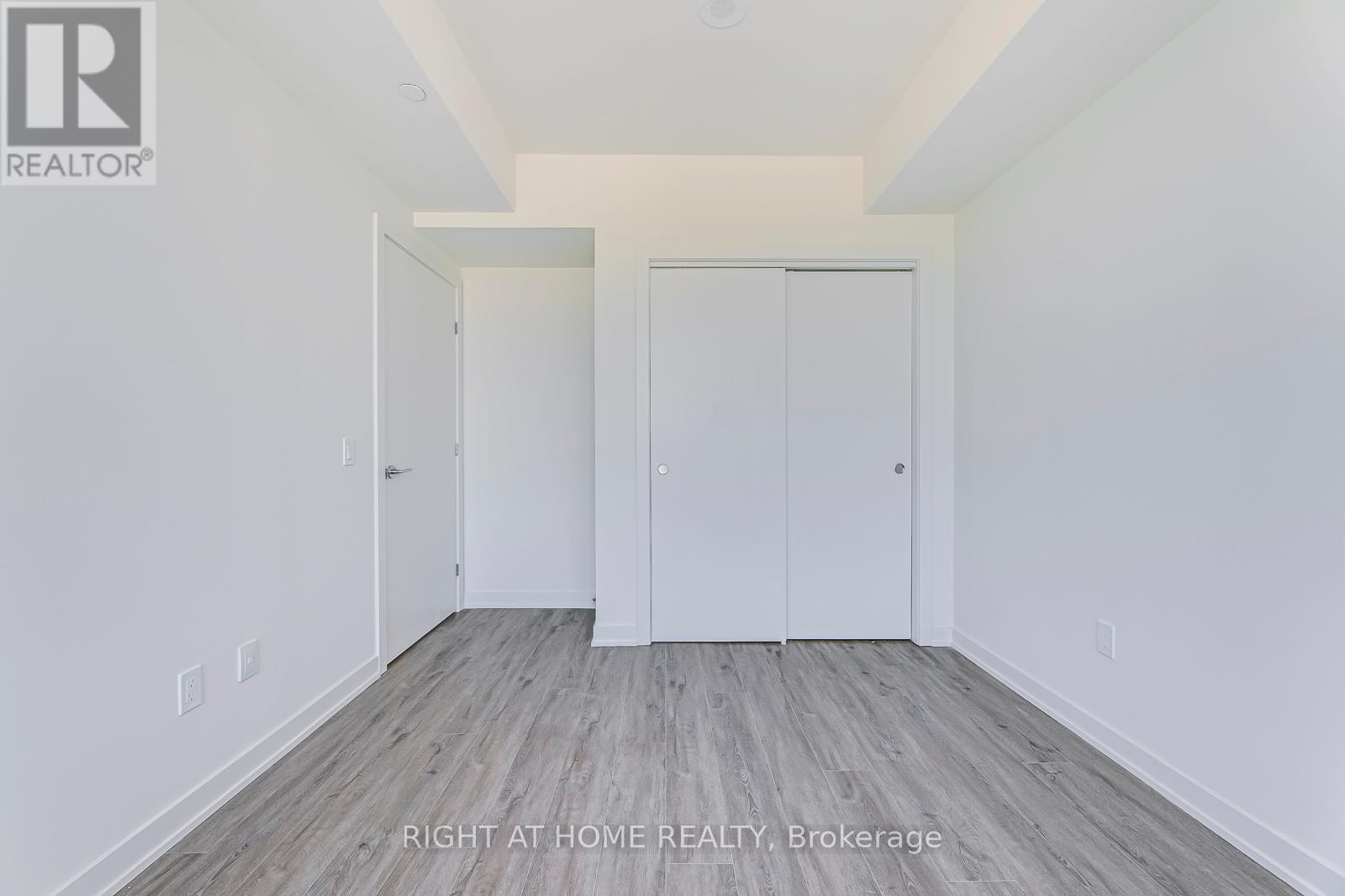 #1103 385 WINSTON ROAD - 22