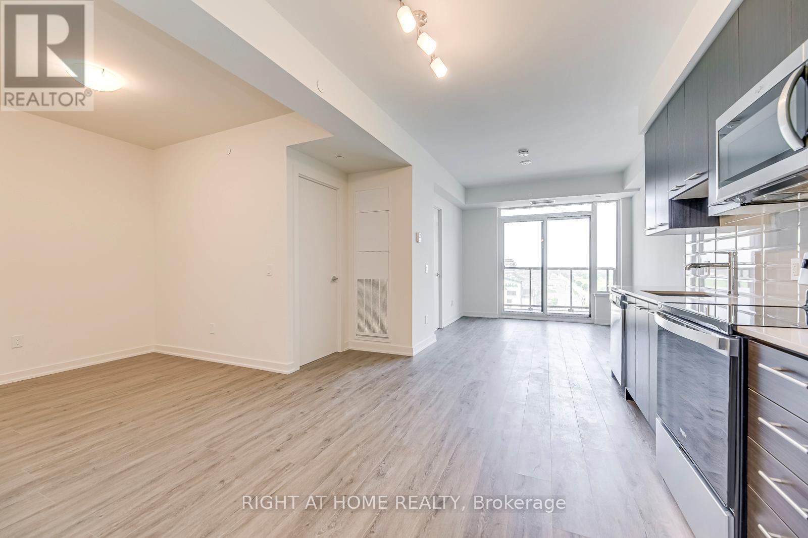 #1103 385 WINSTON ROAD - 7