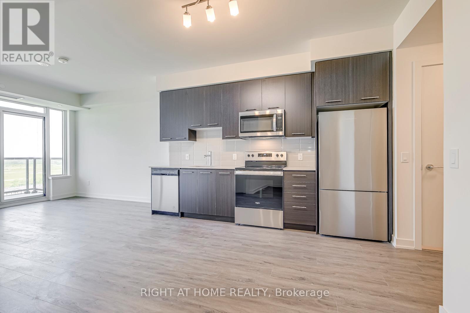 #1103 385 WINSTON ROAD - 8