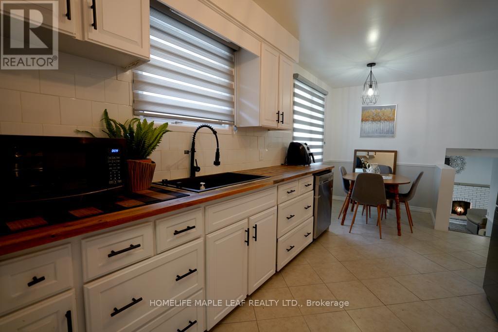 147 MURIEL CRESCENT - 10