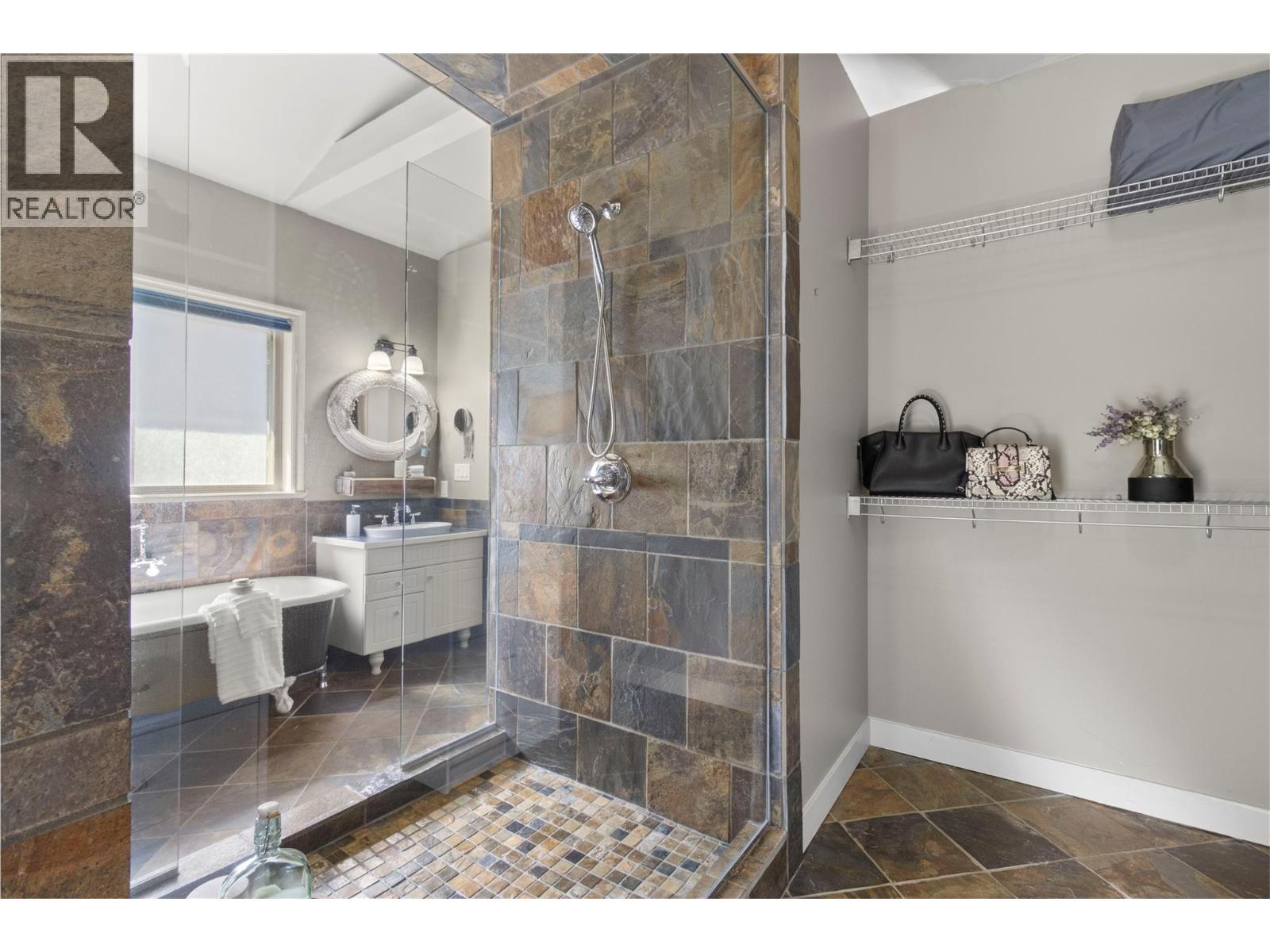 3240 Roncastle Road - 31