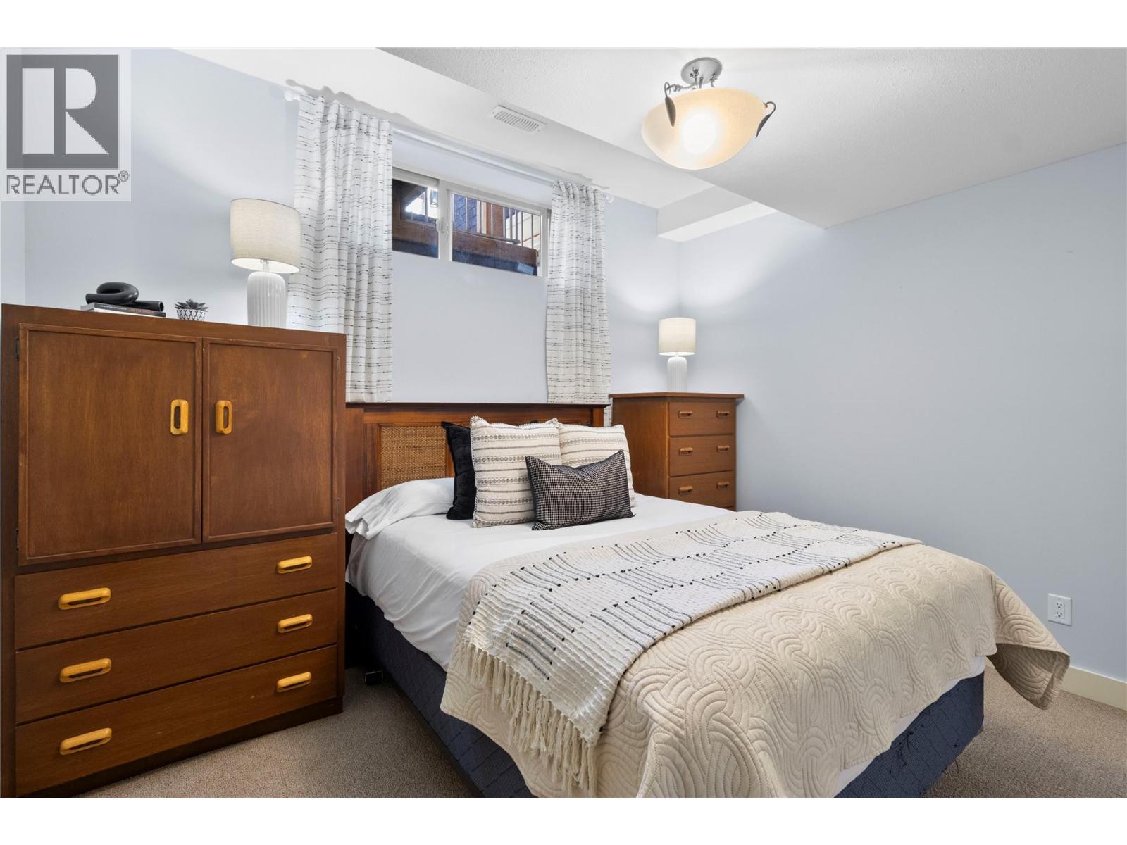3240 Roncastle Road - 63