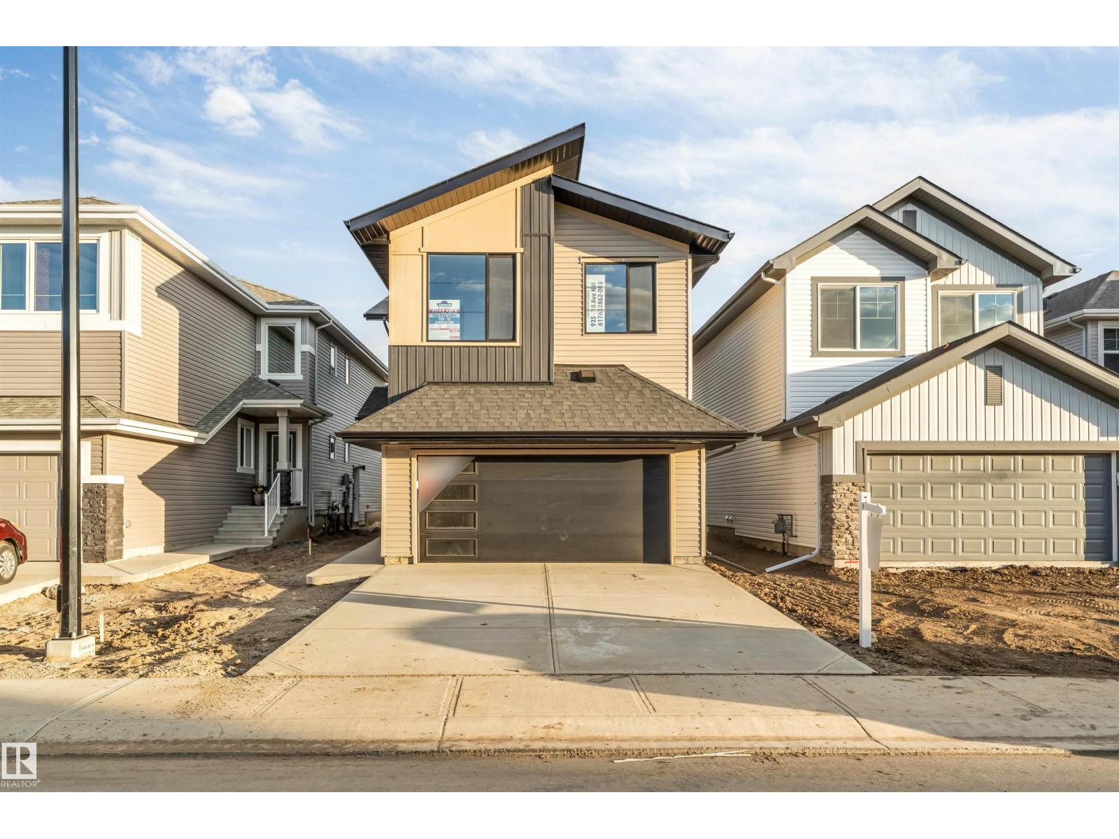 935 18 AV NW, Aster, Edmonton photo 1