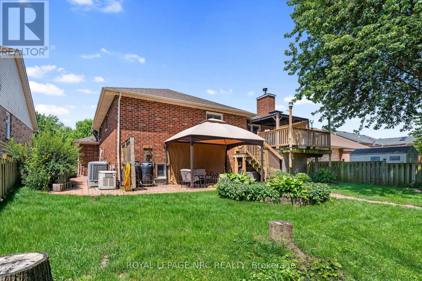 52 THOROLD AVENUE - 35