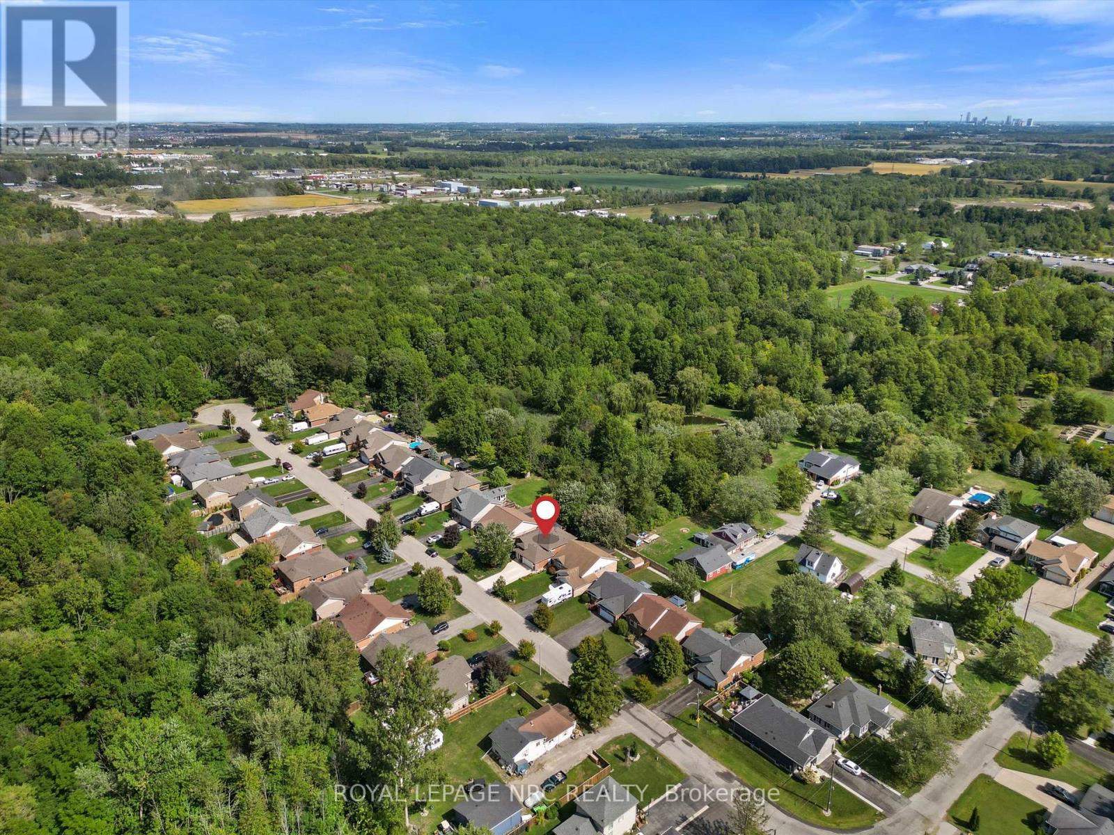 52 THOROLD AVENUE - 43