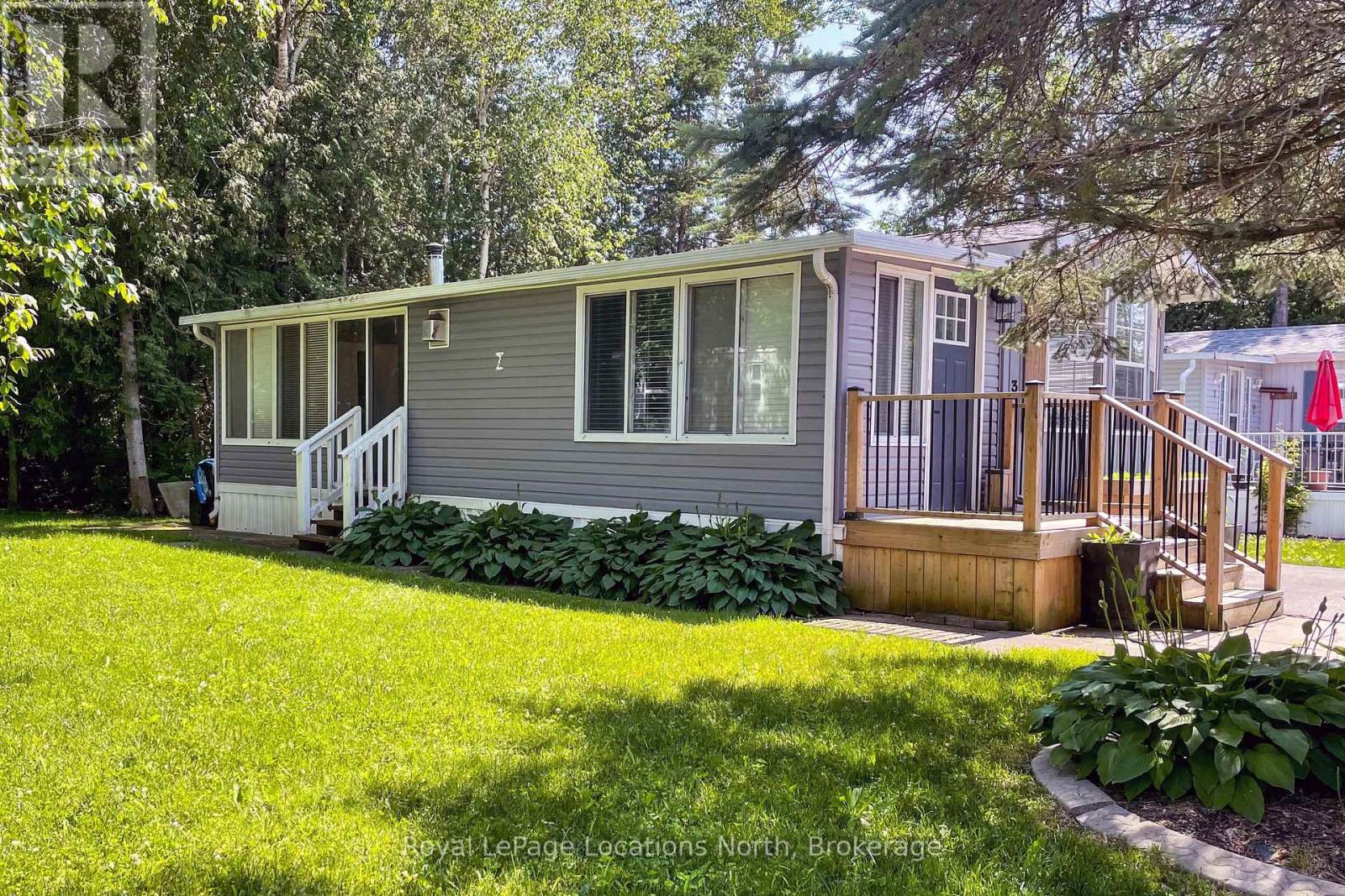 3 PRINCE RUPERT AVENUE - 4