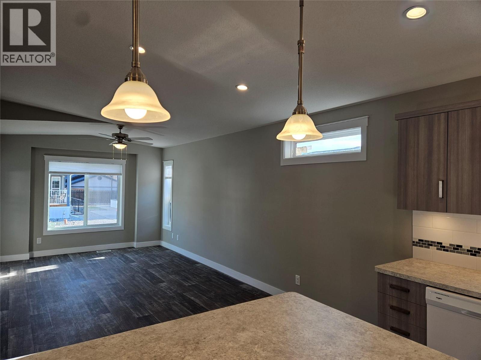1118 Middle Bench Road Unit# 3, Keremeos