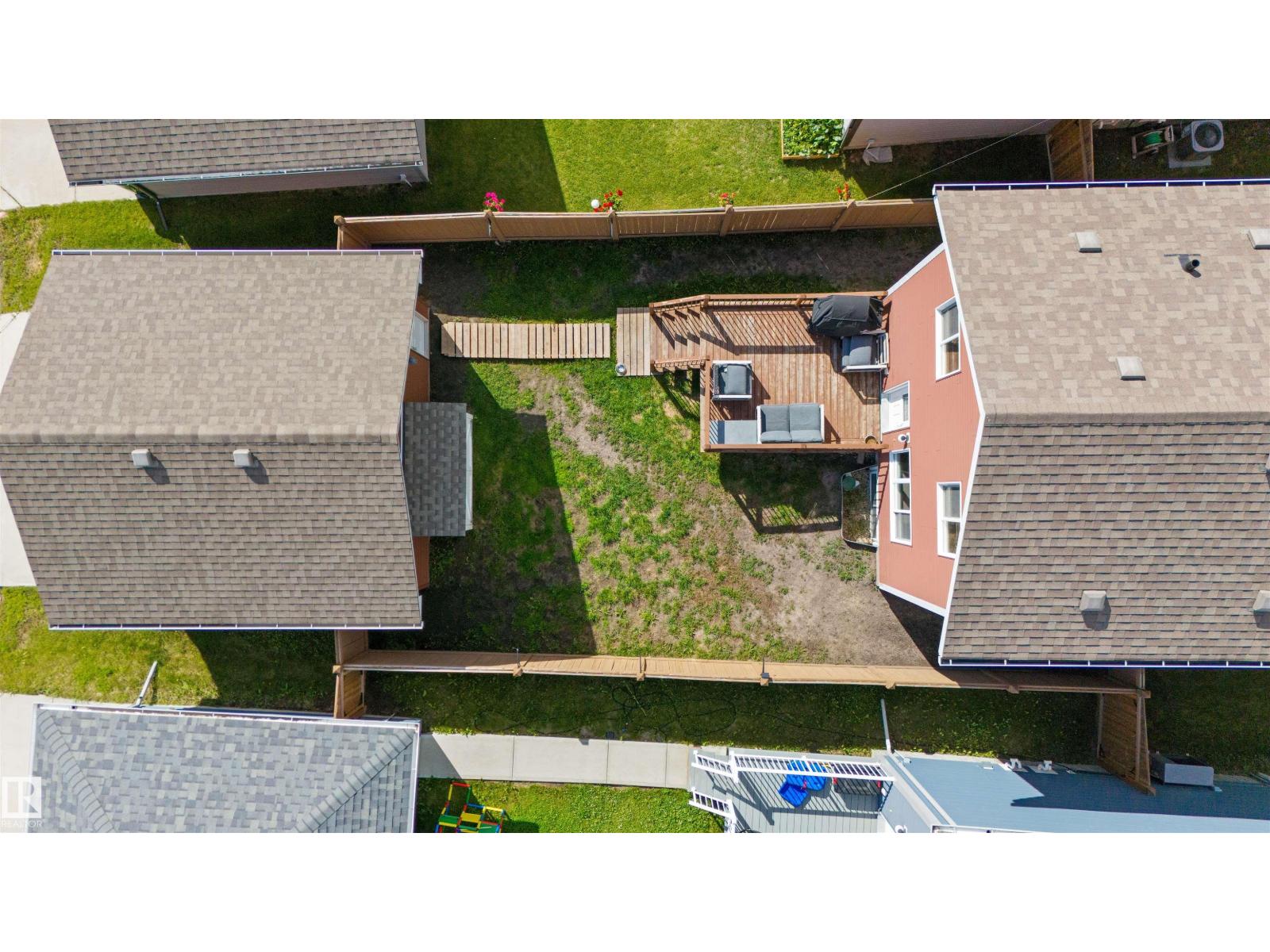 3711 WEIDLE CR SW — photo 38