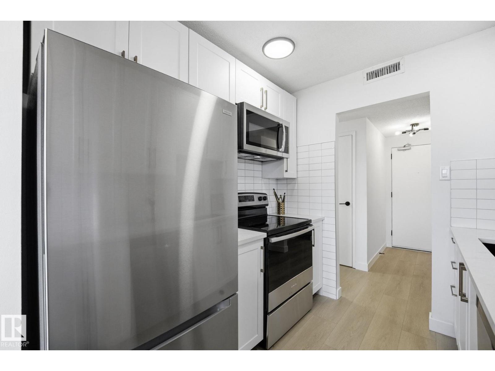 #1404 10160 115 ST NW - photo 5