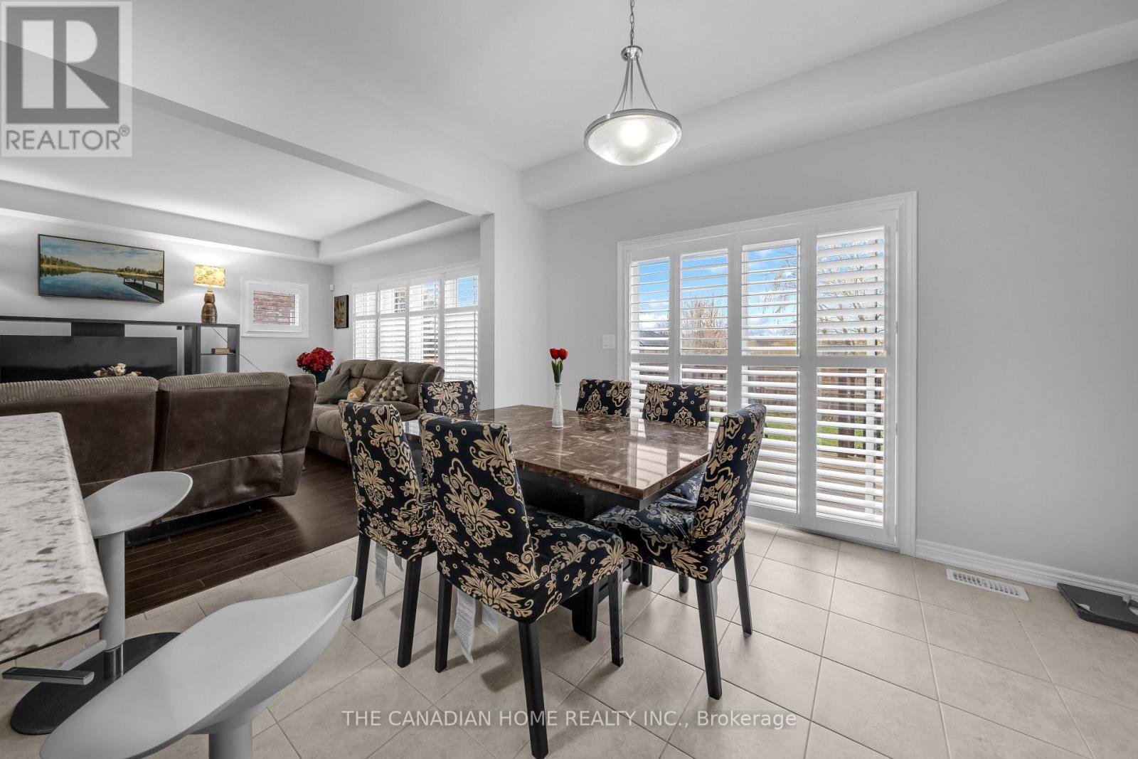 83 MONARCH STREET - 39