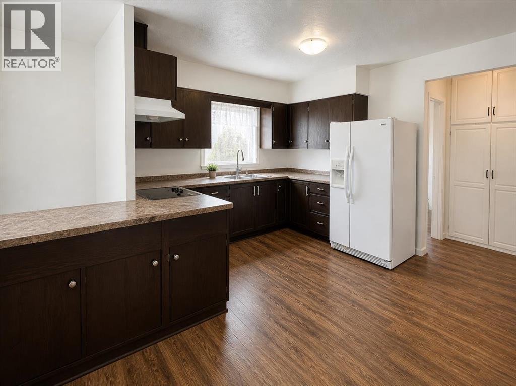 132 8 Avenue - 4
