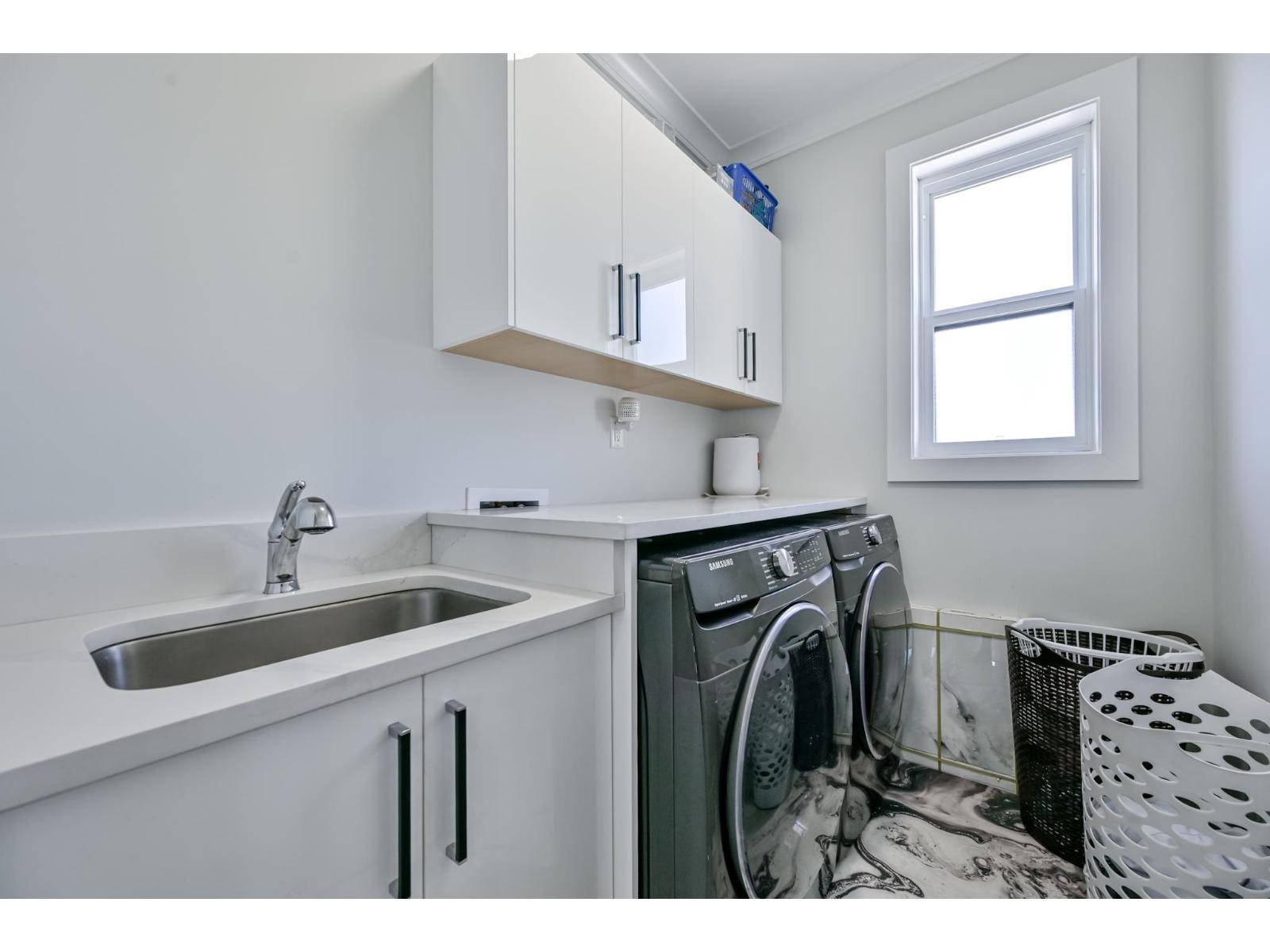 Thumbnail 30