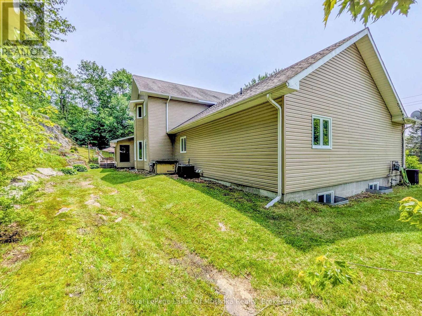 1441 CEDAR LANE - 2