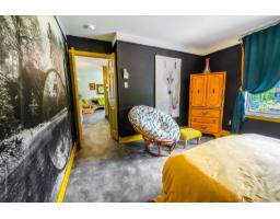 17 Ch. De La Péninsule, #b, Val Des Monts, QC J8N5J2 Photo 14