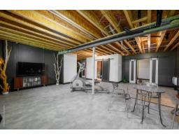 17 Ch. De La Péninsule, #b, Val Des Monts, QC J8N5J2 Photo 28