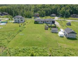 17 Ch. De La Péninsule, #b, Val Des Monts, QC J8N5J2 Photo 42