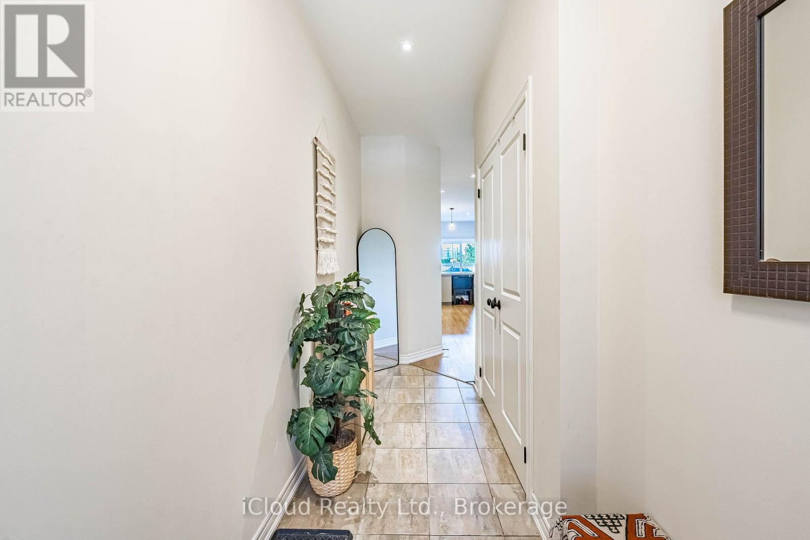 235 MEAD AVENUE - 10