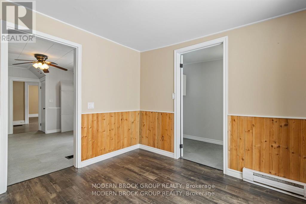 96 BROCK STREET - 17