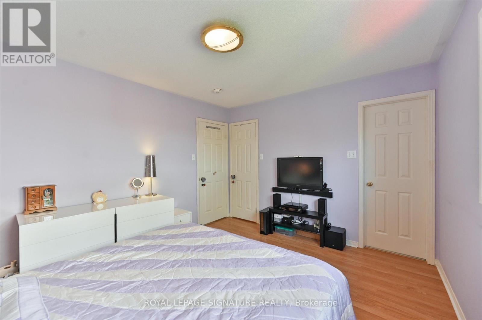 5481 PALMERSTON CRESCENT - 28