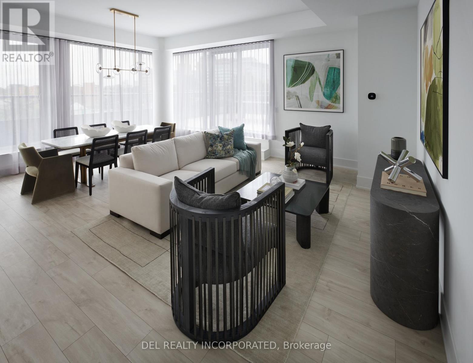 #512 115 DENISON AVENUE - 1