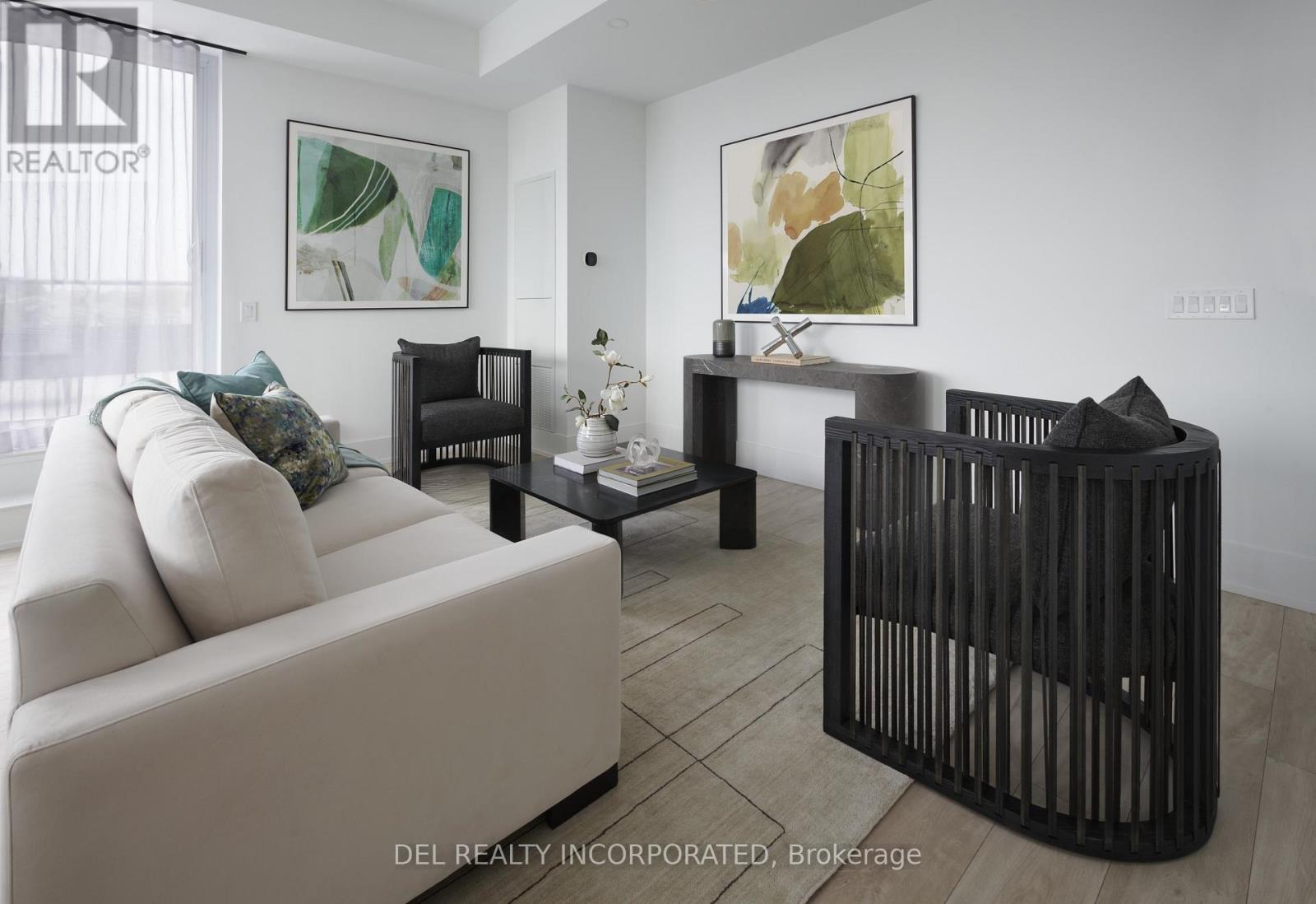#512 115 DENISON AVENUE - 3